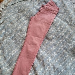 Dusty pink low rise skinny jeans